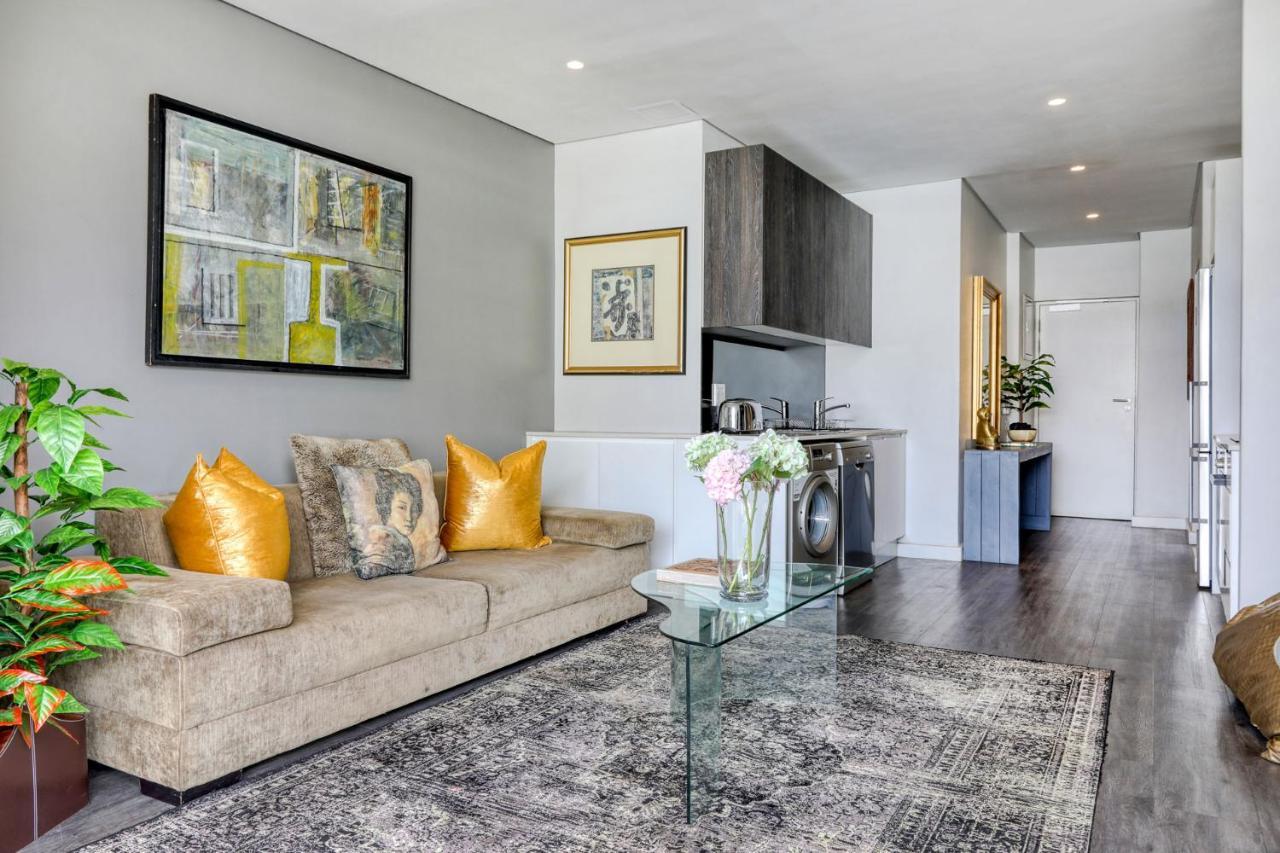 Backup-Powered Classic Luxury Apartment Cape Town Luaran gambar
